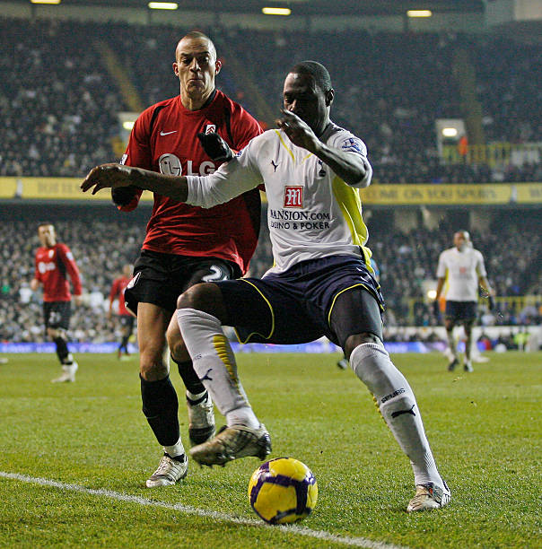 场表现始终 场表现始终