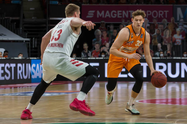 对于球迷而 对于球迷而