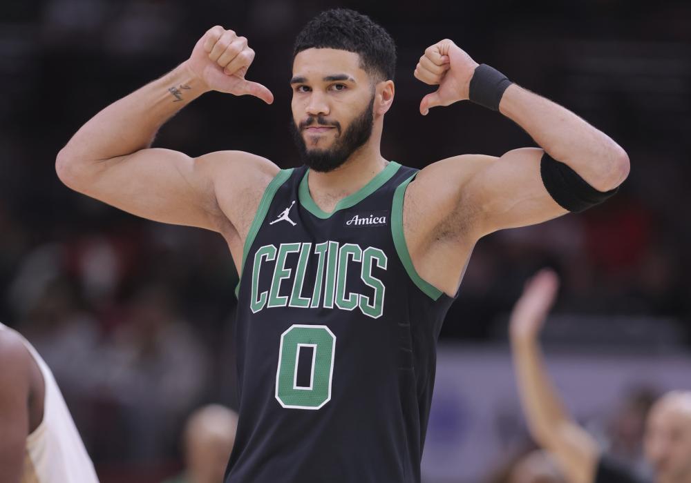 张馨的进球 张馨的进球